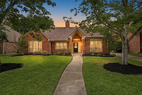 15718 Echo Lodge Dr, Houston, TX, 77095-2659 | Card Image