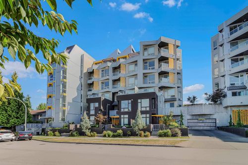 305-32838 Landeau Pl, Abbotsford, BC, V2S0M6 | Card Image