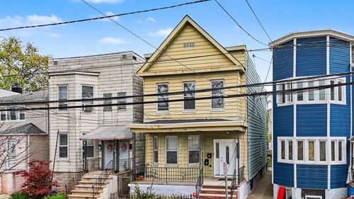 176 Boyd Ave, Jersey City, NJ, 07304-1102 | Card Image