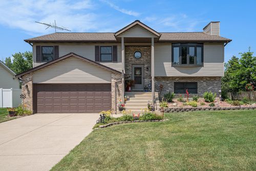 6322 W 135th Ave, Cedar Lake, IN, 46303-8618 | Card Image