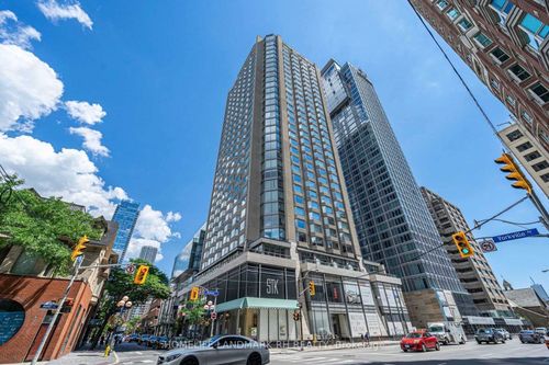 806-155 Yorkville Ave, Toronto, ON, M5R0B4 | Card Image