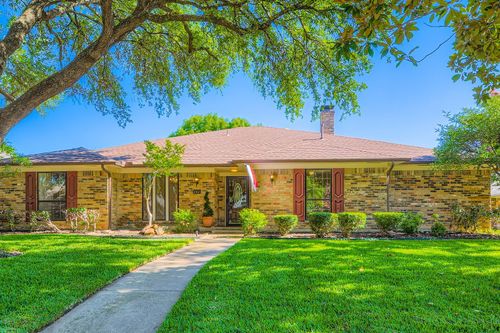 10015 Glen Canyon Dr, Dallas, TX, 75243-4609 | Card Image