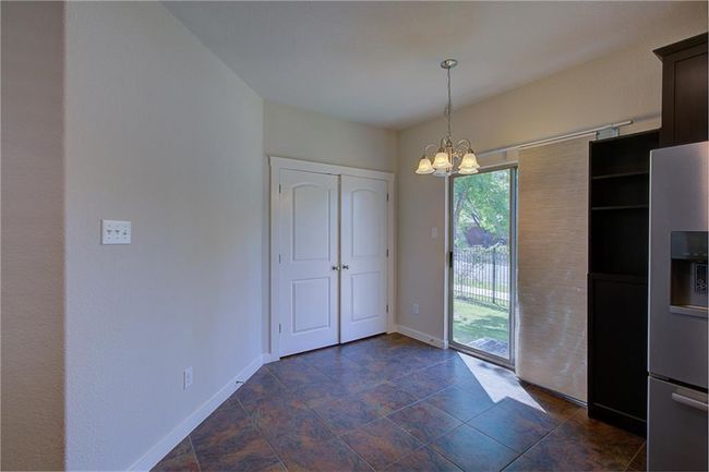 APT-11 - 2001 Faro Dr, Condo with 3 bedrooms, 3 bathrooms and null parking in Austin TX | Image 8