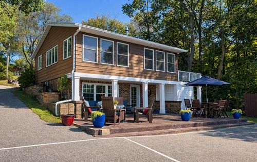 21484 Forest Hill Rd, Richmond, MN, 56368-8160 | Card Image