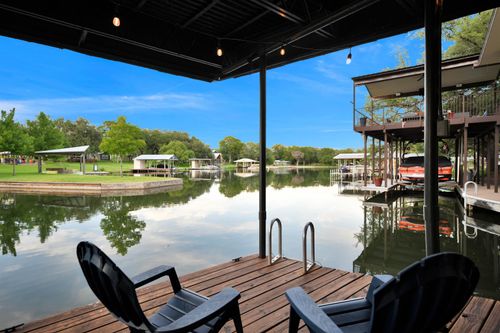 536 Crestwood Dr, Kingsland, TX, 78639-4002 | Card Image