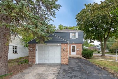 402 W Kirchhoff Road, House other with 3 bedrooms, 1 bathrooms and 1 parking in Arlington Heights IL | Image 1