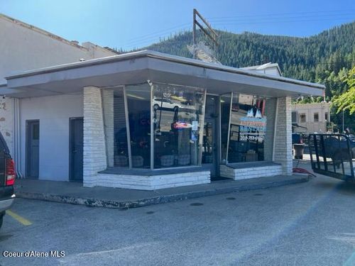 301 5th St, Wallace, ID, 83873-2210 | Card Image