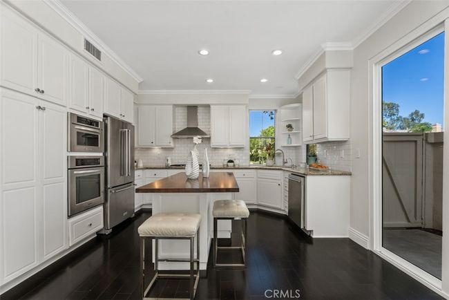 20 Fecamp, Condo with 3 bedrooms, 3 bathrooms and 2 parking in Newport Coast CA | Image 8