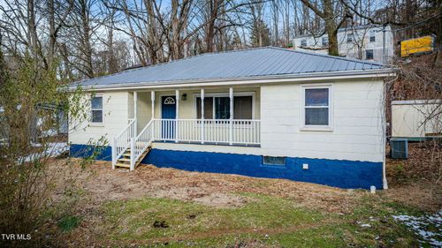 977 Kinsler Pvt Ln, Kingsport, TN, 37665-1968 | Card Image