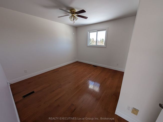2185 Papineau Rd, House other with 3 bedrooms, 2 bathrooms and 10 parking in Mattawa ON | Image 20