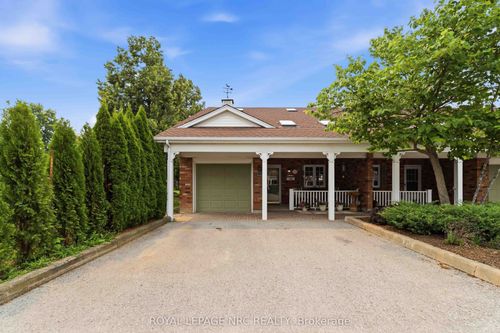 4112 Boysenberry Crt, Vineland, ON, L0R2C0 | Card Image