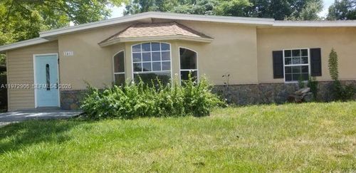 1467 Renton St, Deltona, FL, 32725-5918 | Card Image