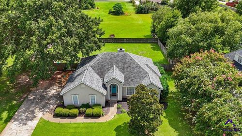 102 Gable Dr, Warner Robins, GA, 31088-2570 | Card Image