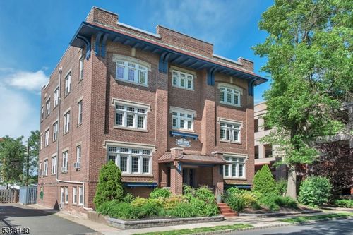 apt-7-15 The Cres, Montclair, NJ, 07042-2664 | Card Image