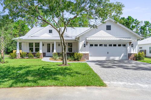 100 Grizzly St W, Freeport, FL, 32439-4681 | Card Image