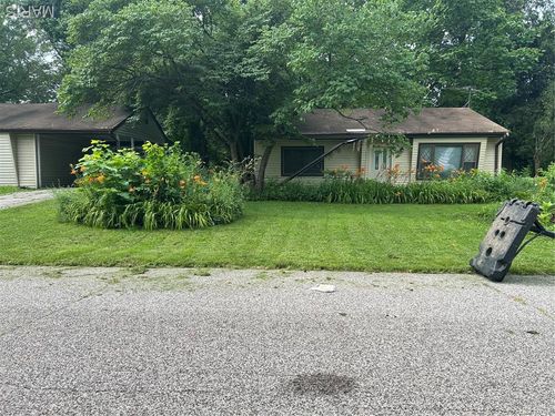 1222 Maple Avenue, Spanish Lake, MO, 63138 | Card Image