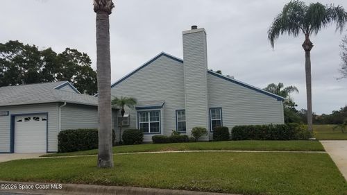 8-224-4822 Lake Waterford Way W, Melbourne, FL, 32901-8409 | Card Image