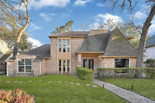 5619 Spanish Oak Dr, Houston, TX, 77066-2442 | Card Image
