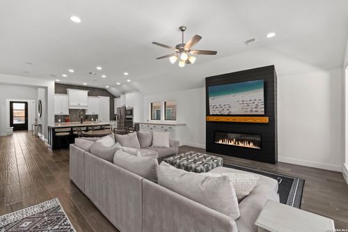 1919 Dalhart, San Antonio, TX, 78253-2247 | Card Image