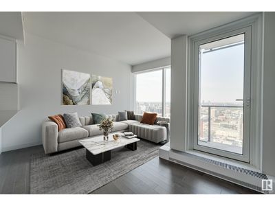 2613 - 10360 102 St Nw, Condo with 1 bedrooms, 1 bathrooms and 2 parking in Edmonton AB | Image 1