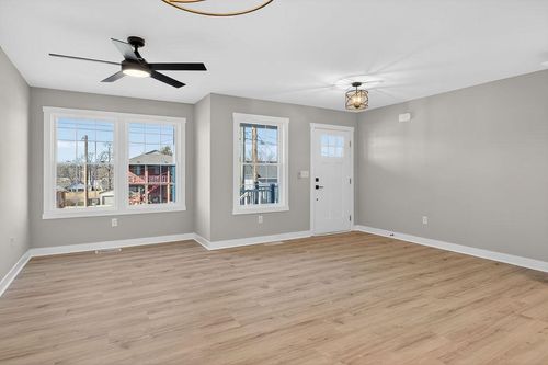 644 Bayard Ave N, Waynesboro, VA, 22980 | Card Image