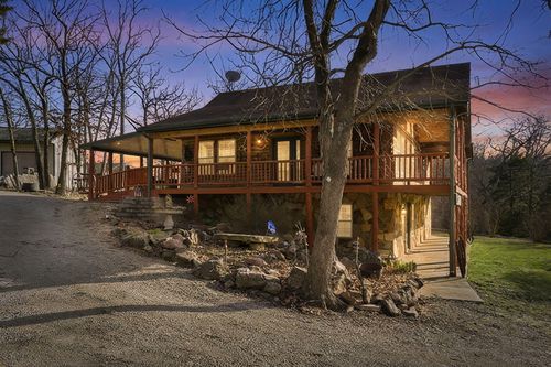 25998 County Road 262, Hermitage, MO, 65668-8615 | Card Image
