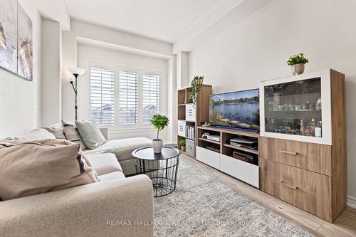 283 Skinner Rd, Waterdown, ON, L8B1W5 | Card Image