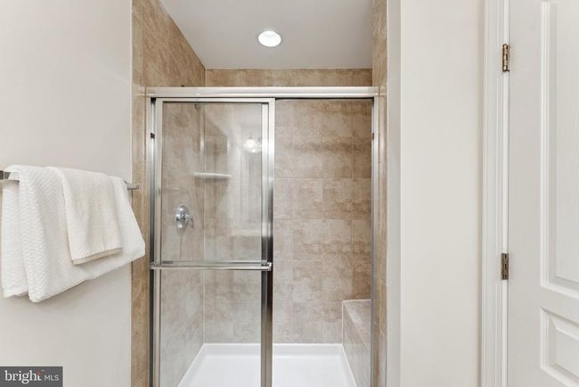 6236 Summit Point Ct, Townhouse with 3 bedrooms, 4 bathrooms and null parking in ALEXANDRIA VA | Image 25