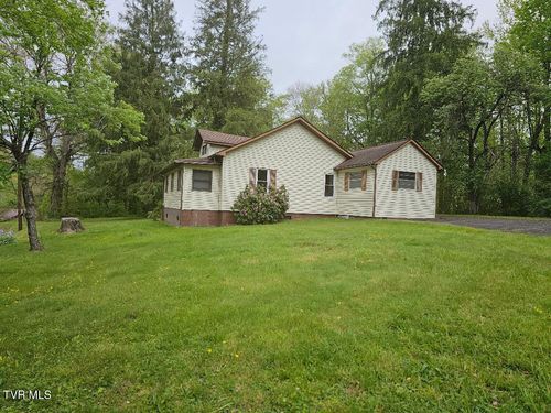 736 Park Ave Ne, Norton, VA, 24273 | Card Image