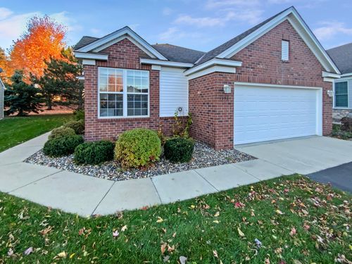 1656 Oakbrooke Way, Eagan, MN, 55122-4202 | Card Image