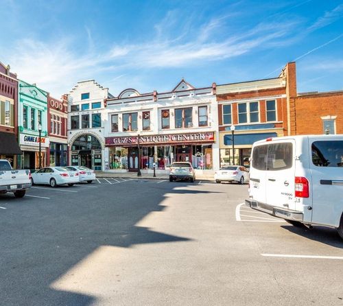 140 Public Sq, Lebanon, TN, 37087-2736 | Card Image
