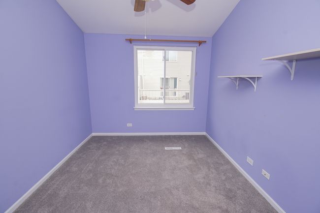 706 - 706 Hidden Creek Ln, Home with 3 bedrooms, 2 bathrooms and null parking in North Aurora IL | Image 11