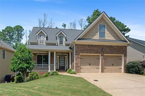 195 Treadstone Ln, Dallas, GA, 30132-0806 | Card Image
