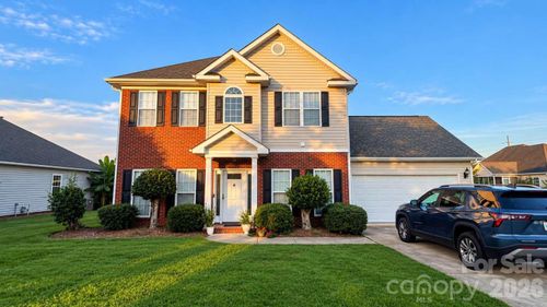 2002 Hemby Commons Pkwy, Indian Trail, NC, 28079-6589 | Card Image