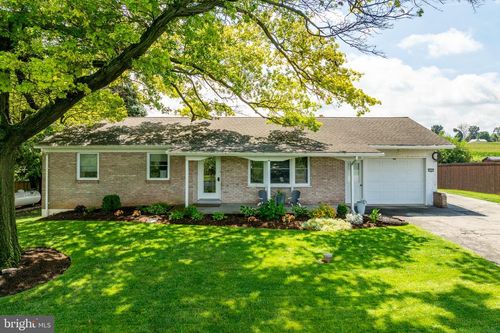 2542 Siegrist Road, RONKS, PA, 17572 | Card Image
