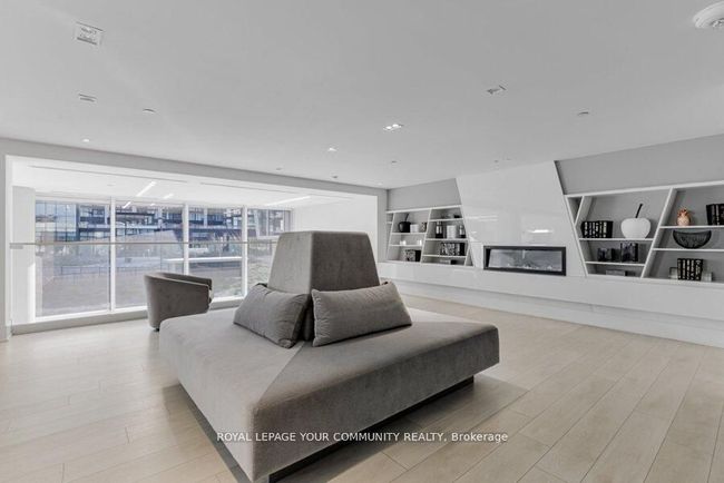 1703 - 2916 Highway 7, Condo with 2 bedrooms, 2 bathrooms and 1 parking in Vaughan ON | Image 38