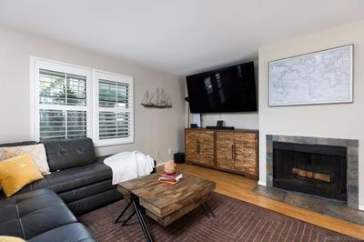 36 - 13 Th St, Townhouse with 2 bedrooms, 2 bathrooms and 1 parking in San Diego CA | Image 2