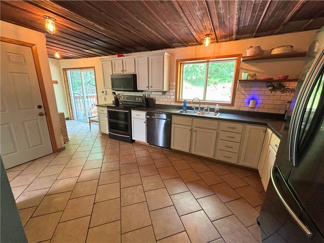 1420 Mckinley Rd, House other with 2 bedrooms, 1 bathrooms and null parking in Eau Claire WI | Image 6