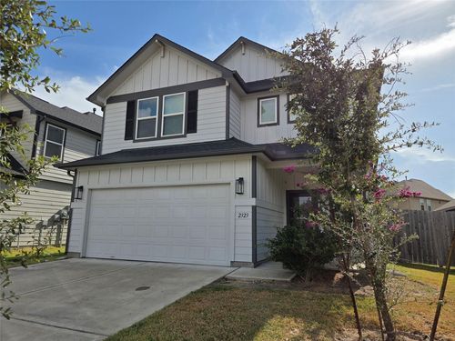 2323 Honey Heights Ln, Fresno, TX, 77545-2213 | Card Image
