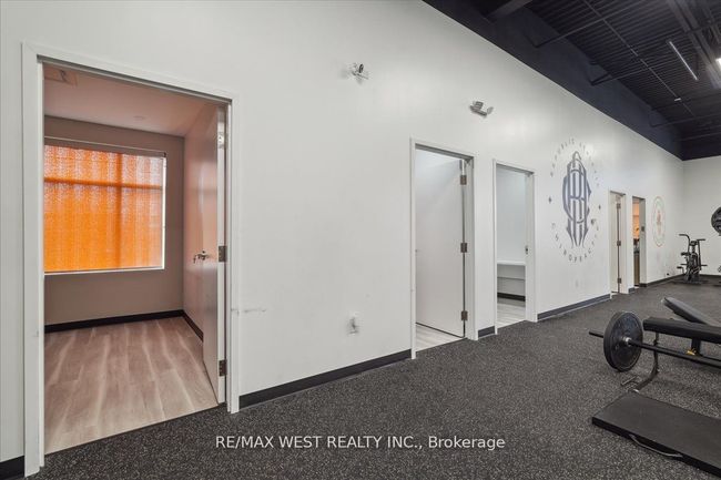 541 Cityview Blvd, Home with 0 bedrooms, 2 bathrooms and null parking in Vaughan ON | Image 6
