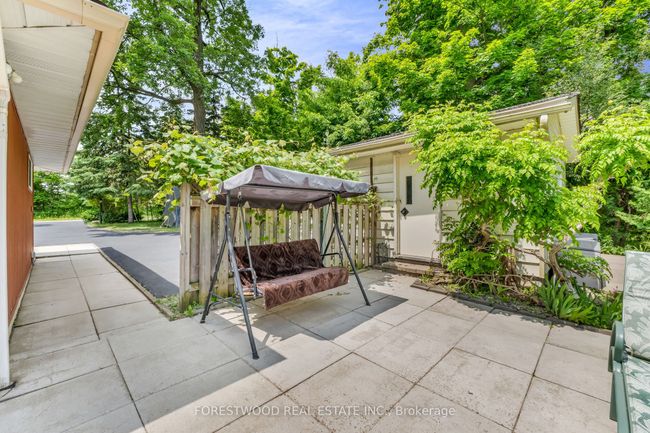 9245 8 Th Line, House other with 4 bedrooms, 2 bathrooms and 6 parking in Georgetown ON | Image 49