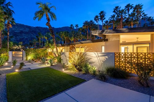819 N High Rd, Palm Springs, CA, 92262-4322 | Card Image