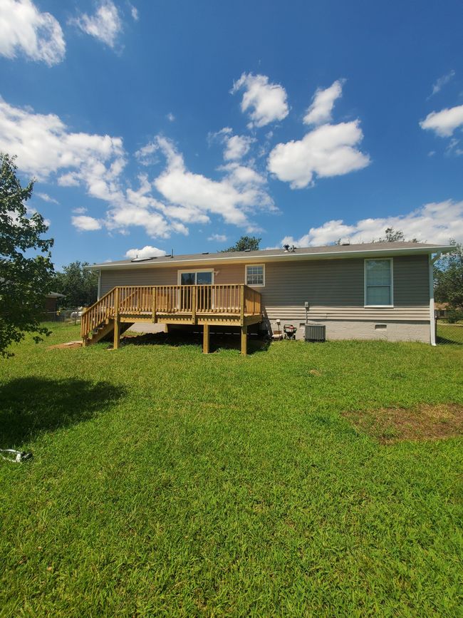 70 Grove Creek Dr, House other with 3 bedrooms, 2 bathrooms and null parking in Locust Grove GA | Image 7