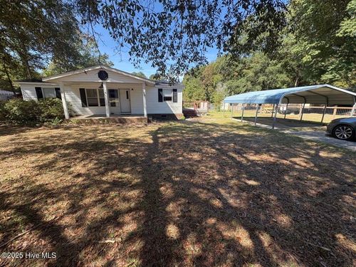 126 Winsor Dr, Rockingham, NC, 28379-9789 | Card Image