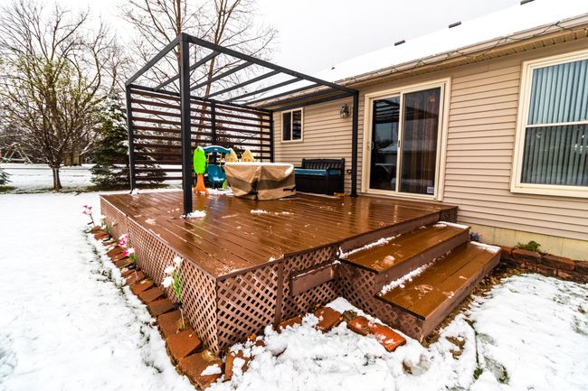 Back Deck. | Image 22
