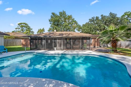 7912 Winterwood Ct, Jacksonville, FL, 32210-3500 | Card Image
