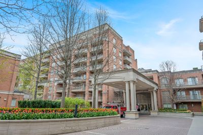 407 - 21 Burkebrook Pl, Condo with 2 bedrooms, 3 bathrooms and 2 parking in East York ON | Image 2