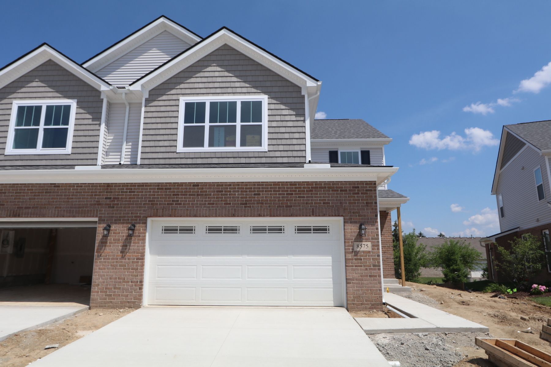 Grove St, Washington, MI 48094
