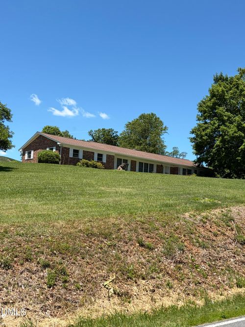 2956 Nc Highway 18 S, Sparta, NC, 28675-8479 | Card Image
