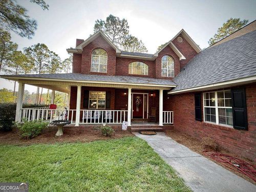 152 Owl Head Trl, Hazlehurst, GA, 31539-8066 | Card Image